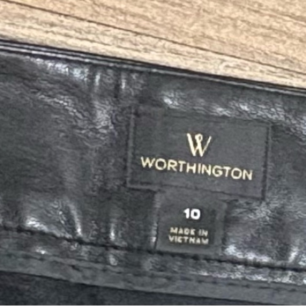 Worthington Elegant Black Outerwear